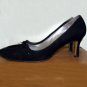 vintage 70s Black velvet heels Peter Kaiser size 9 shoes