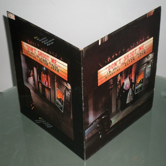 ELTON JOHN , DON'T SHOOT ME ( UK Rock Vinyl Record LP )