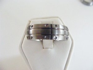 Men's Titanium Band Style Ring size 9.5