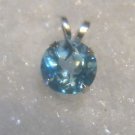 14kt white gold 7mm round swiss blue topaz pendant