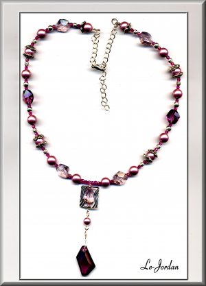 ORIGINAL AUSTRIAN CRYSTAL & SILVER NECKLACE (E-2130)