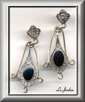EARRINGS IN BLACK & SILVER TONE (E-3079)