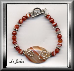 BEAUTIFUL AGATE BRACELET (B-1100)