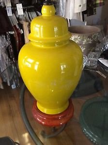VINTAGE 70's Glazed Ceramic Ginger Jar-Shaped Lamp