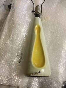 VINTAGE Glazed Ceramic 2-Color Atomic Era Table Lamp - 14.5" T