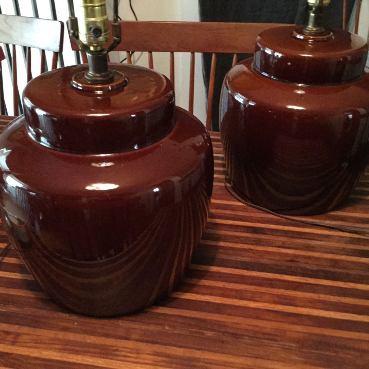 EXCELLENT CONDITION Signed Haeger Mid-Century Modern Ceramic Pottery Lamp