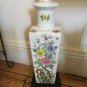 EXCELLENT CONDITION Oriental Style Table Lamp Floral Design on White Ceramic