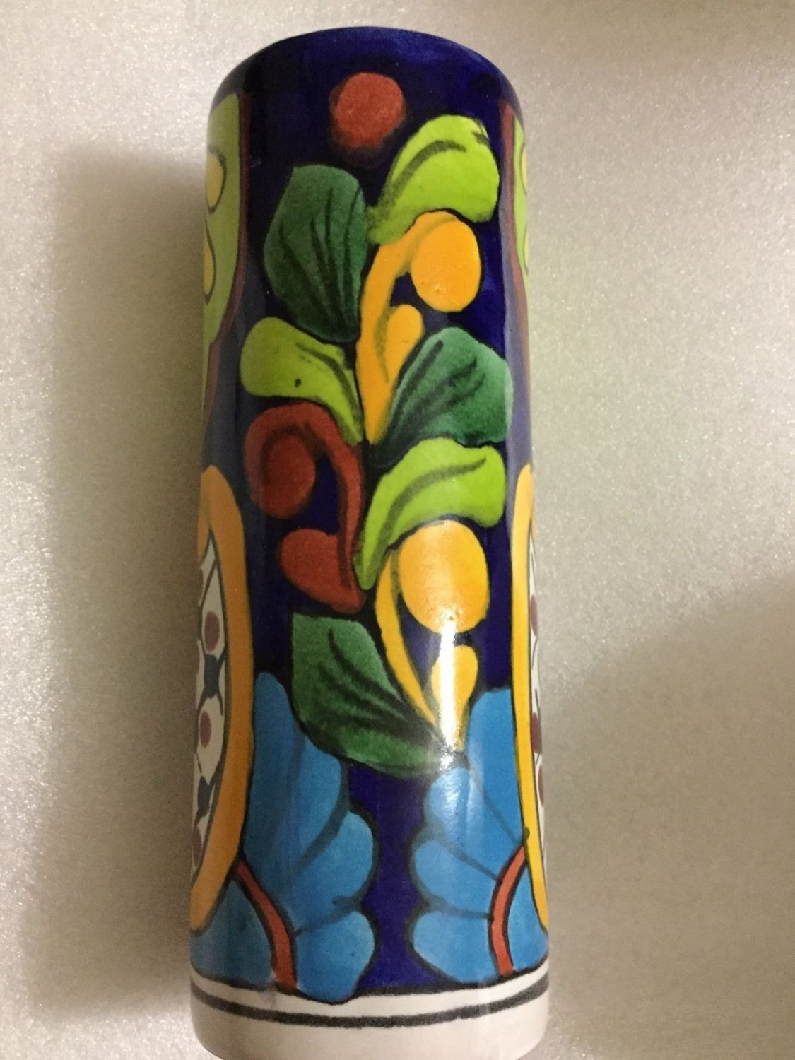 EXCELLENT CONDITION Talavera Mexican Pottery Vase Signed Venegas Lead Free