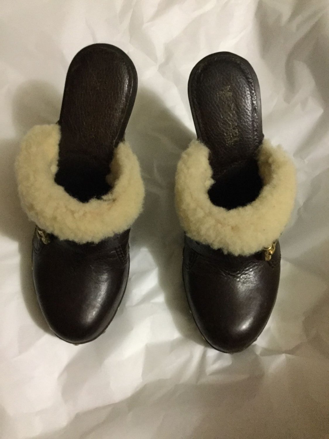 VERY GOOD CONDITION Michael Kors Brown Leather Clogs w/ Shearling Trim - 5.5
