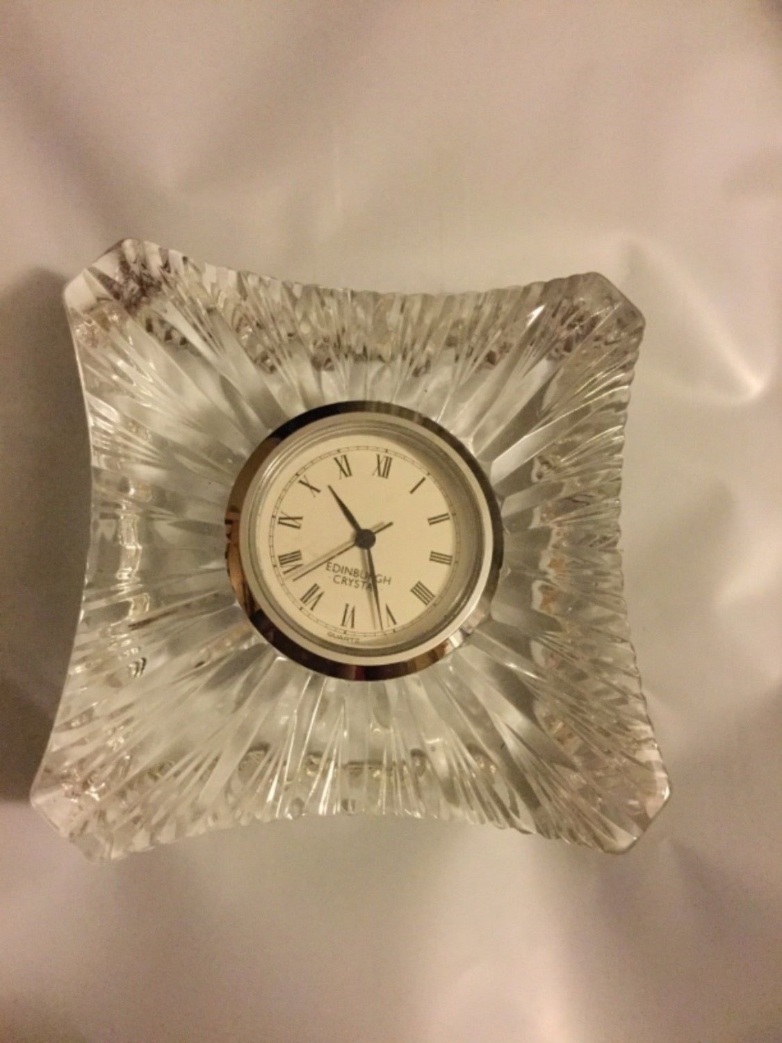 EXCELLENT CONDITION Edinburgh Cut Crystal Bedside Clock - 3&acirc;�� Square