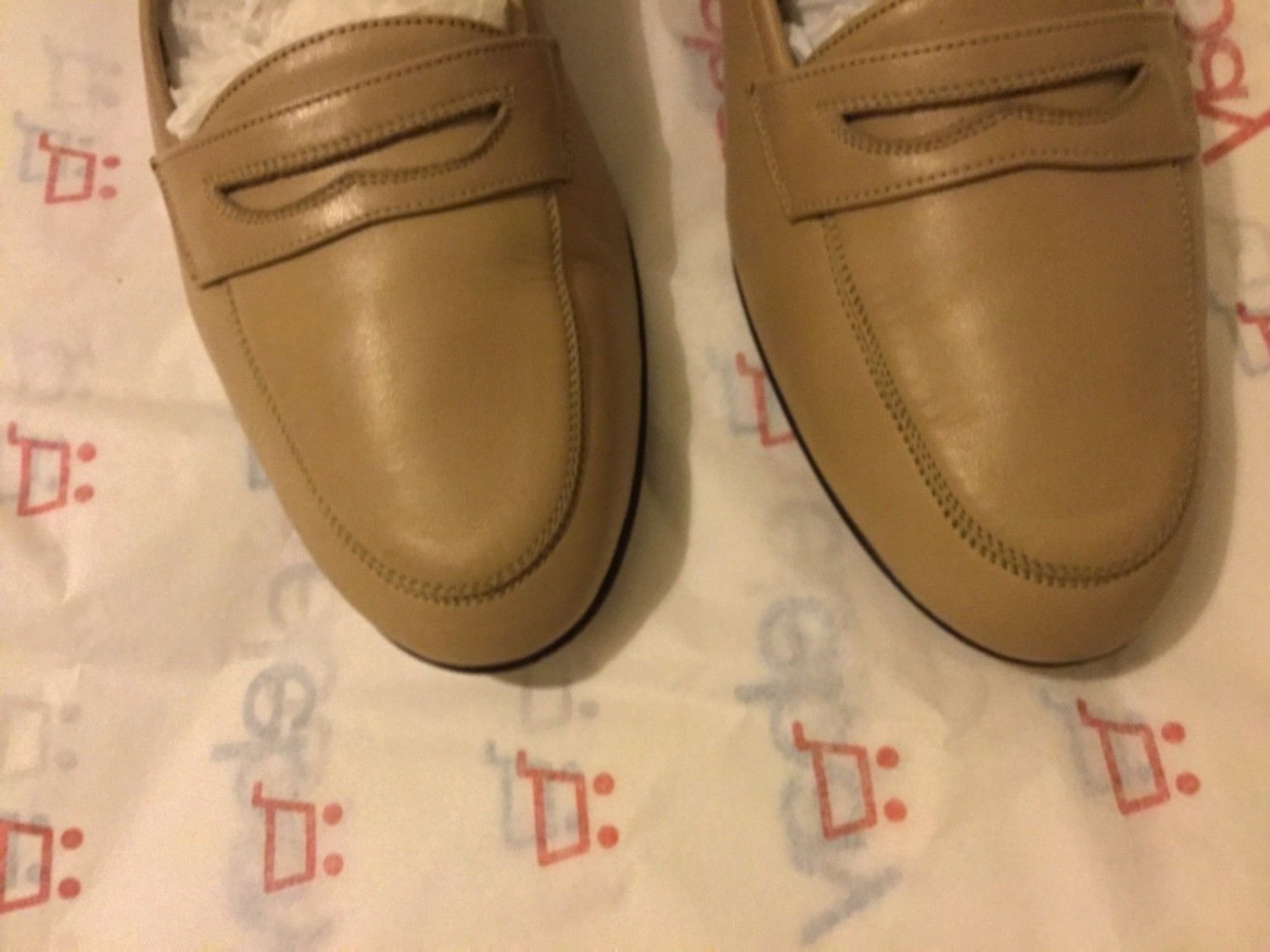 ferragamo women's leather loafers