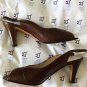 EXCELLENT CONDITION Vintage Salvatore Ferragamo Brown Open-Toe Slingbacks - 6.5