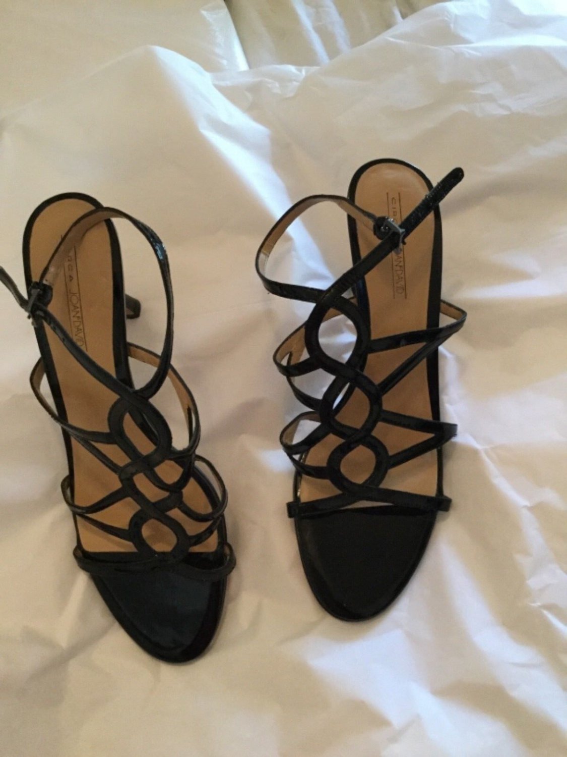 EXCELLENT CONDITION Circa Joan & David Black Patent Leather Cutout Sandals - 8