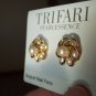 Vintage TRIFARI Pearlessence Goldtone EARRINGS Costume Jewelry 07ear Surgical Steel Posts