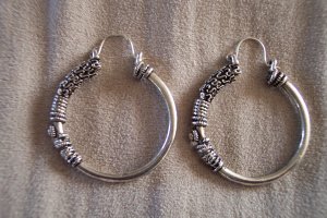 Vintage Silvertone Pierced Embellished Hoop EARRINGS Costume Jewelry 14ear