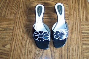 Sweet Floral LIZ CLAIBORNE CALLISTA Leather SANDALS Slides Shoes Size 7 1/2 M locationw13