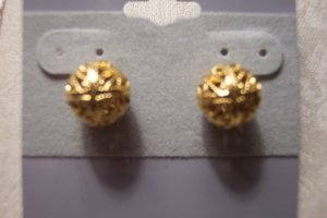 Vintage Goldtone Filigree Round Post Pierced EARRINGS 25ear
