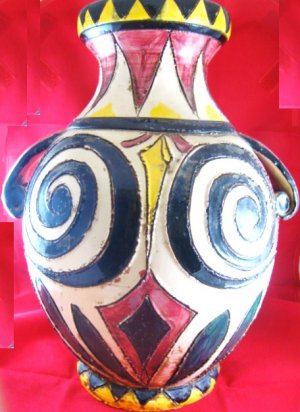 VINTAGE ITALIAN  VASE SIGNED BY GIOVANNI TIVOLI