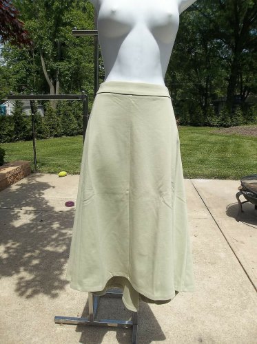 NWT DONNA MOORE SAGE GREEN KNIT SKIRT 2X