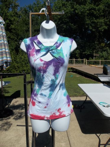 NWOT INC BLUE, GREEN, PURPLE TYEDYED TANK TOP M