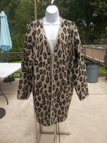 NWT BY DESIGN BROWN ANIMAL SWEATER JACKET 1X