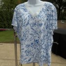 NWT ADRIENNE VITTADINI WHITE&BLUE FLORAL PRINT TOP 3X