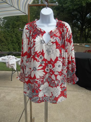 NWT TALBOTS RED FLORAL PRINT BLOUSE X