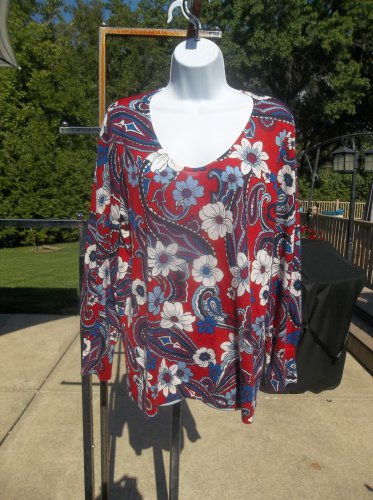 NWT TALBOTS RED FLORAL SWEATER X