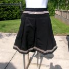 BCBG MAXAZARIA BLACK PLEATED EMBLISHED GOLD CHAIN SKIRT 6 BCBG MAXAZARIA BLACK PLEATED EMBLISHED GOLD CHAIN SKIRT 6