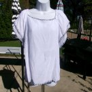 NWT MLLE GABRIELLE WHITE&BLACK TRIM TOP 2X NWT MLLE GABRIELLE WHITE&BLACK TRIM TOP 2X