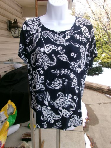 NWT PHILOSOPHY NAVY&WHITE FLORAL PRINT TOP 1X