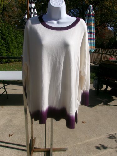 NWT WONDERLY IVORY&PURPLE SWEATER L