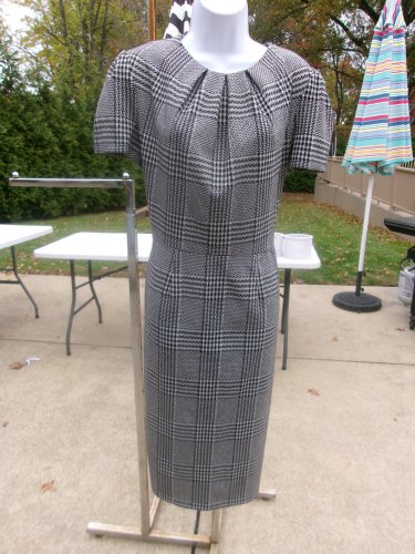NWOT MAGGIE LONDON BLACK&WHITE HOUNDSTOOTH DRESS 14