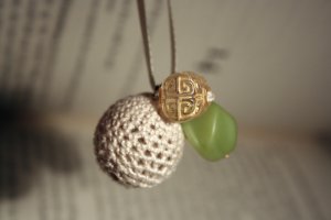 spring comfort necklace