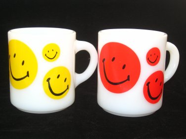 2 Smiley Happy Face White Milk Glass Mugs Vintage Glasbake ?  Red & Yellow