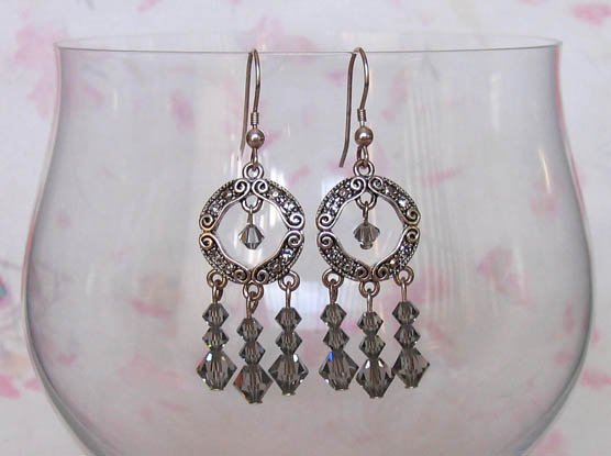 Victorian Hoops Black Diamond