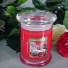 Fresh Floral Scented 8 oz Status Rock Jar Wax Candle