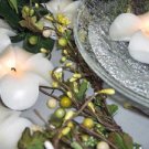 White Periwinkle Flower- Floral Scented Floating Candle (3 Pack)