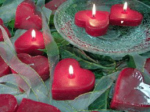 Floating Heart - Red Scented Floating Candle (3 Pack)
