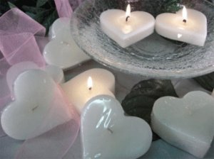 Floating Heart - White Scented Floating Candle (3 Pack)