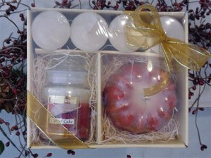 Carrot Cake Scented Gift Basket