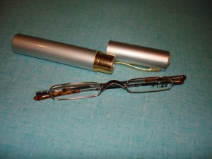 $9.99 New- Slim Reading Glasses silver color frame +1.25 in Sturdy silver Case