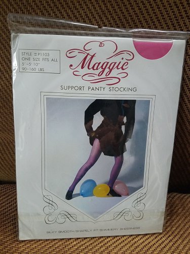NEW-VINTAGE Maggie Magenta One Size Support sheer Pantyhose 90-160 LBS 5-5' 10"