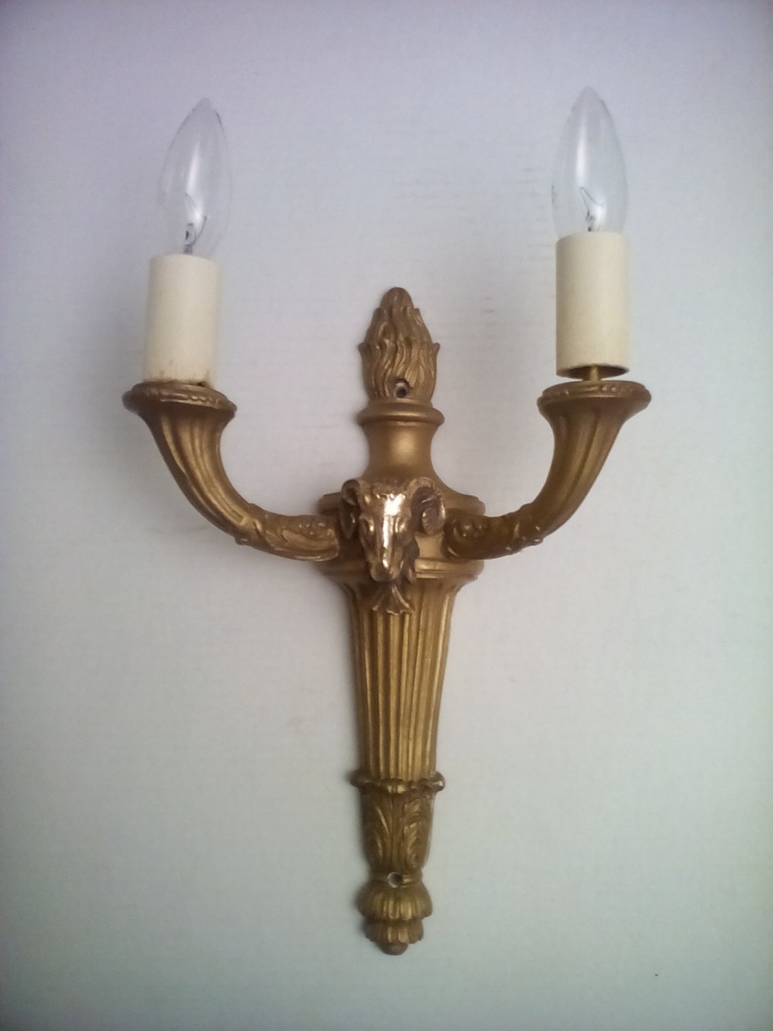 Aluminum Dual Light Sconce With Rams Head Gold Paint