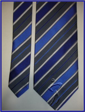 NEW GEOFFREY BEENE SILK TIE DESIGNER BLUE STRIPES