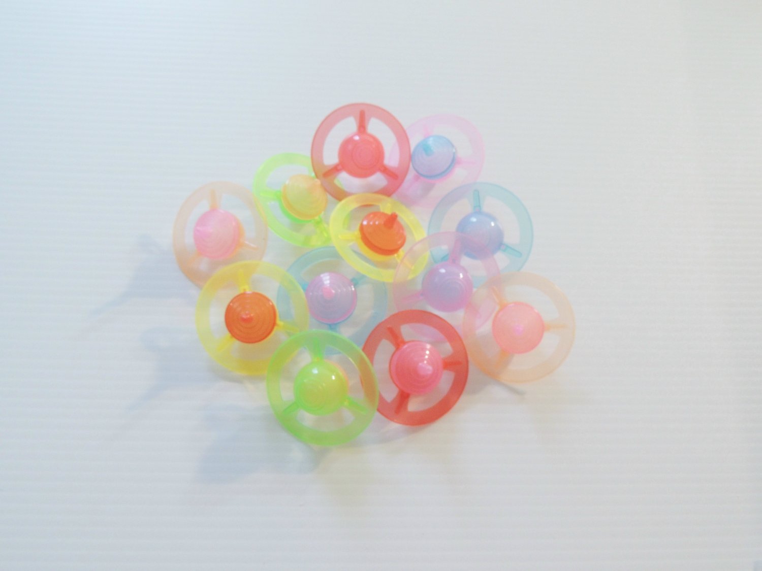 12 SATURN SPINNERS bird toy parts parrots crafts kids