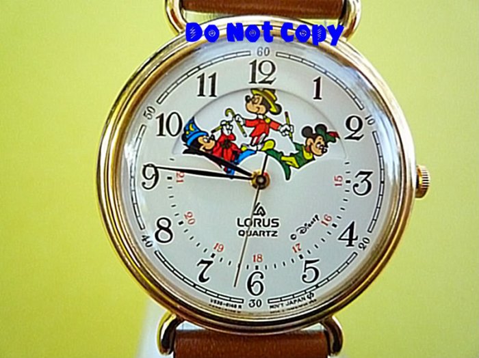 BRAND NEW Disney Mickey Mouse Through The Years Watch