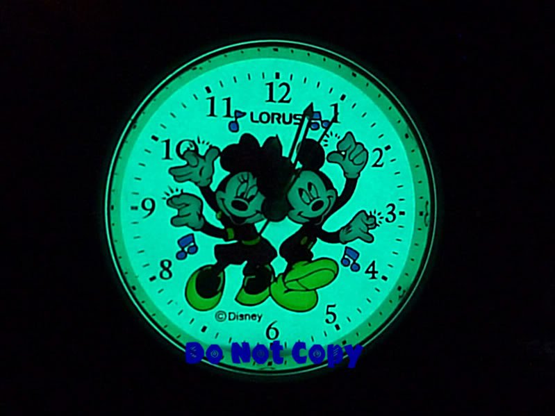 Disney Lorus Mickey & Minnie Mouse Musical Lights Up Watch HTF