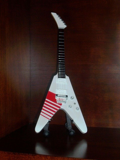 BUCKETHEAD Mini guitar FLYING V Memorabilia Collectible Gift