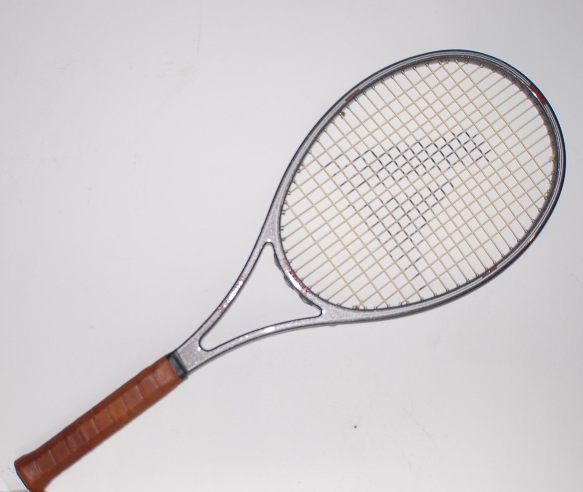 Pro Kennex  Graphite 90 Tennis Racquet 4-3/8 L (SN PKG13)
